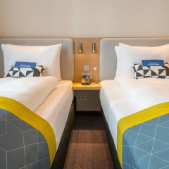 Отель Holiday Inn Express Munich City West 3* Стандартный номер с различными типами кроватей фото 2