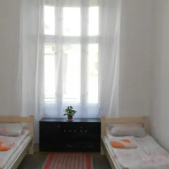Gold Lion Hostel комната для гостей фото 3
