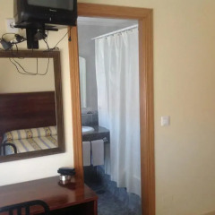 Отель Hostal San Froilan удобства в номере фото 2