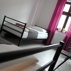 Soda Hostel & Apartments Номер с общей ванной комнатой с различными типами кроватей (общая ванная комната)
