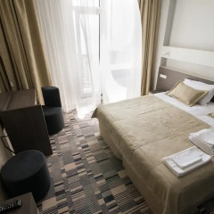Апартаменты 12th Floor Apartments комната для гостей фото 5