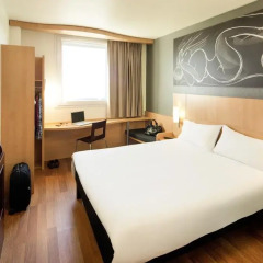 Отель ibis Barcelona Meridiana 2* Стандартный номер двуспальная кровать фото 2