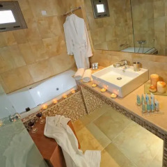 Отель Royal Heights Resort Villas & Spa 5* Номер Делюкс с различными типами кроватей фото 5