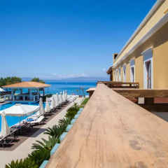 Отель Villa Di Mare Seaside Suites 5* Полулюкс с различными типами кроватей