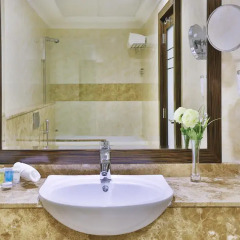 Gateway Hotel 3* Стандартный номер с различными типами кроватей