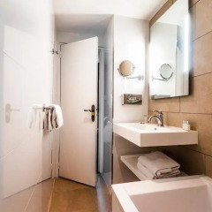 Отель Best Western Saint Louis 4* Стандартный номер с различными типами кроватей фото 3