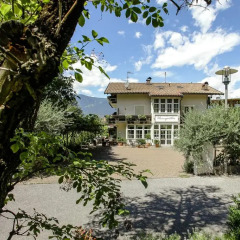 Hotel Weingarten Гаргаццоне фото 4