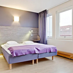 Hotel Arena 3* Стандартный семейный номер с двуспальной кроватью