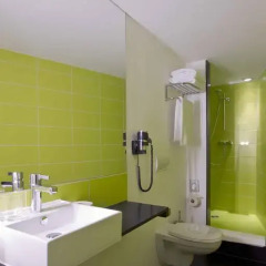 Hotel Gat Point Charlie 3* Стандартный номер с двуспальной кроватью фото 10