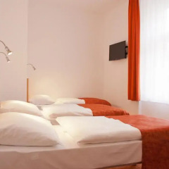 Hotel Ambiance 4* Стандартный номер с различными типами кроватей