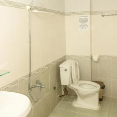 Yellow Hotel Нячанг ванная фото 2