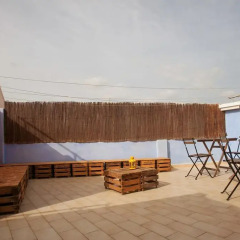 Отель Ericeira Surf Camp