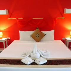 Surin Sweet Hotel 3* Улучшенный номер с двуспальной кроватью фото 2