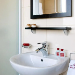 Hotel Knezevina 3* Номер категории Эконом с различными типами кроватей фото 4