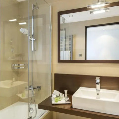 Отель NH Collection Dresden Altmarkt 4* Улучшенный номер разные типы кроватей фото 8