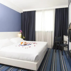 CDH Hotel Milano Niguarda 4* Стандартный номер с различными типами кроватей фото 4