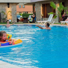 Отель Magnolia Garden Aparthotel Солнечный берег бассейн