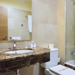 Sterling Hotel ванная