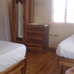 Отель Finjam Cottage Порт Антонио удобства в номере