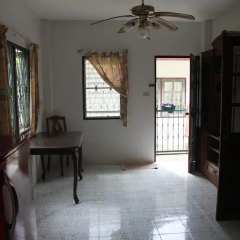 Отель House Near Beach комната для гостей фото 2