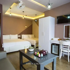 Отель Ken's House Backpackers Downtown Номер Делюкс