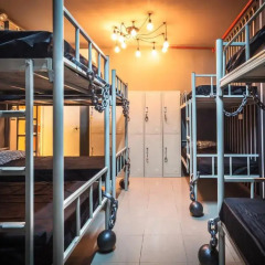 Отель Coziee Lodge 2* Кровать в общем номере с двухъярусной кроватью фото 8