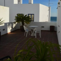 Отель Apartamentos El Arrecife