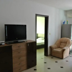 Отель Tara Atlantic Apartment Болгария, Поморие - отзывы, цены и фото номеров - забронировать отель Tara Atlantic Apartment онлайн комната для гостей фото 4