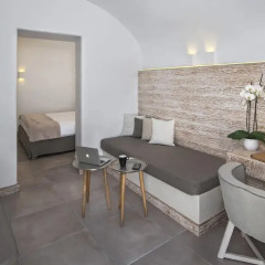 Отель Athina Luxury Suites 4* Люкс повышенной комфортности с различными типами кроватей фото 3