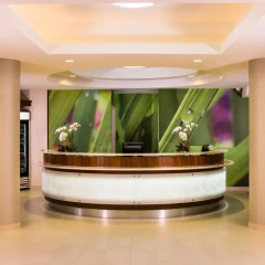 Отель SpringHill Suites by Marriott New York LaGuardia Airport США, Нью-Йорк - отзывы, цены и фото номеров - забронировать отель SpringHill Suites by Marriott New York LaGuardia Airport онлайн интерьер отеля