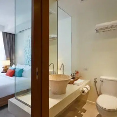 Отель Bandara Phuket Beach Resort 4* Улучшенный номер с различными типами кроватей фото 5