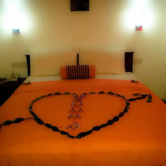 Yoho Toppass Breeze Hotel