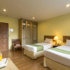 Отель Ruamchitt Plaza 3* Номер Делюкс