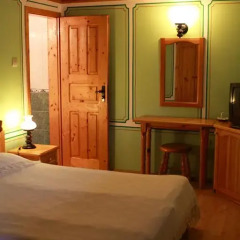 Отель Guest House Astra 3* Стандартный номер с различными типами кроватей фото 11