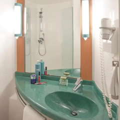 Отель ibis Barcelona Aeropuerto Viladecans 3* Стандартный номер с различными типами кроватей фото 8