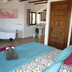 Отель B&B La Casa Blanca Barbarroja Ориуэла спа