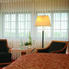 Maritim Hotel & Internationales Congress Center Dresden 4* Стандартный номер с различными типами кроватей фото 2