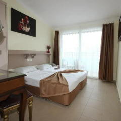 Gallion Hotel комната для гостей