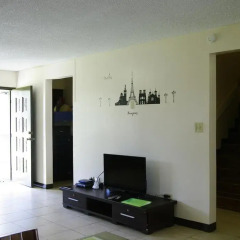 Отель Guam JAJA Guesthouse 3* Номер с общей ванной комнатой фото 11