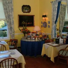 Отель Colindale Guest House питание