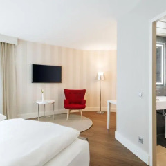 Отель NH Collection Frankfurt City 4* Номер категории Премиум с различными типами кроватей фото 6