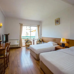 Sirin Hotel Hua Hin 3* Стандартный номер с различными типами кроватей фото 3