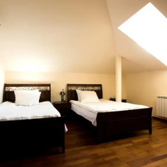 Отель Tsaghkunq Guest House сейф в номере