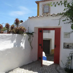 Отель A Casa Do Pássaro Branco парковка