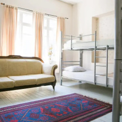 Levanten Hostel Кровать в общем номере двухъярусные кровати фото 6