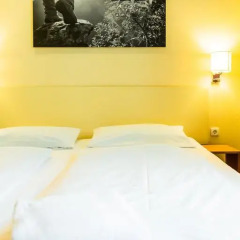 Euro Youth Hotel Munich 3* Стандартный номер фото 2