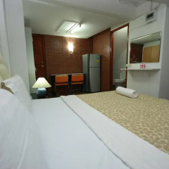 Апартаменты Khun Noy Apartment Бангкок комната для гостей фото 5