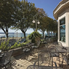 Отель The Sylvia Hotel Канада, Ванкувер - отзывы, цены и фото номеров - забронировать отель The Sylvia Hotel онлайн пляж