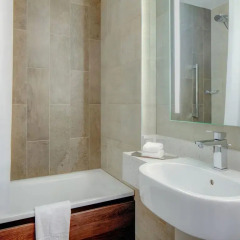 Отель Hilton Edinburgh Carlton 4* Стандартный номер с разными типами кроватей фото 3