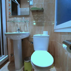 Отель Hostal Regio Стандартный номер с различными типами кроватей фото 12